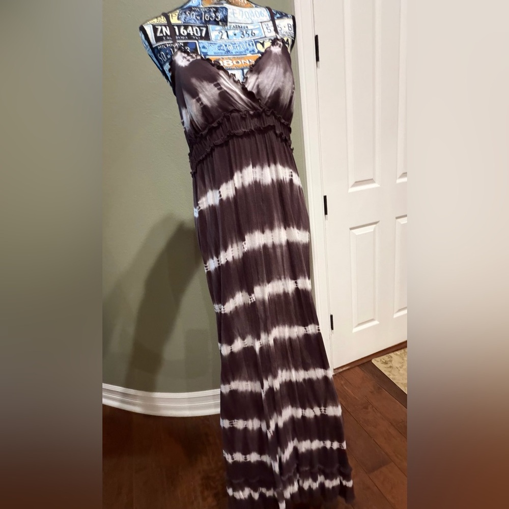 INC International Concepts Brown and White Maxi Dress